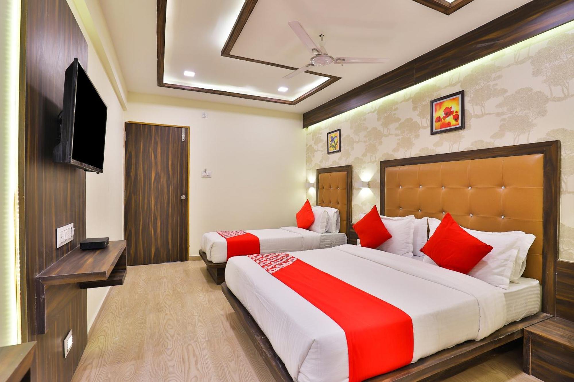 Hotel O Silver Palace Watuwa 外观 照片