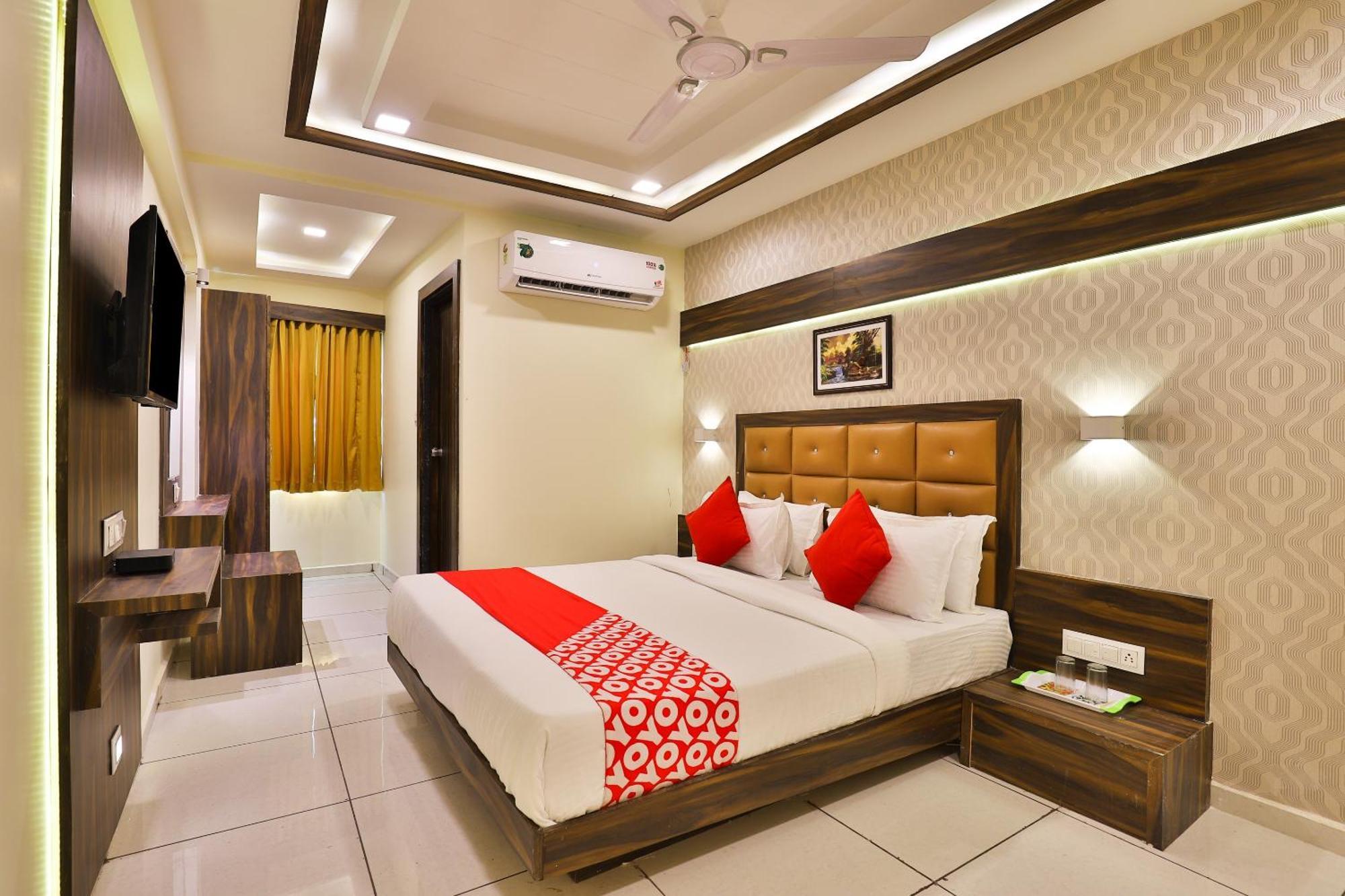 Hotel O Silver Palace Watuwa 外观 照片