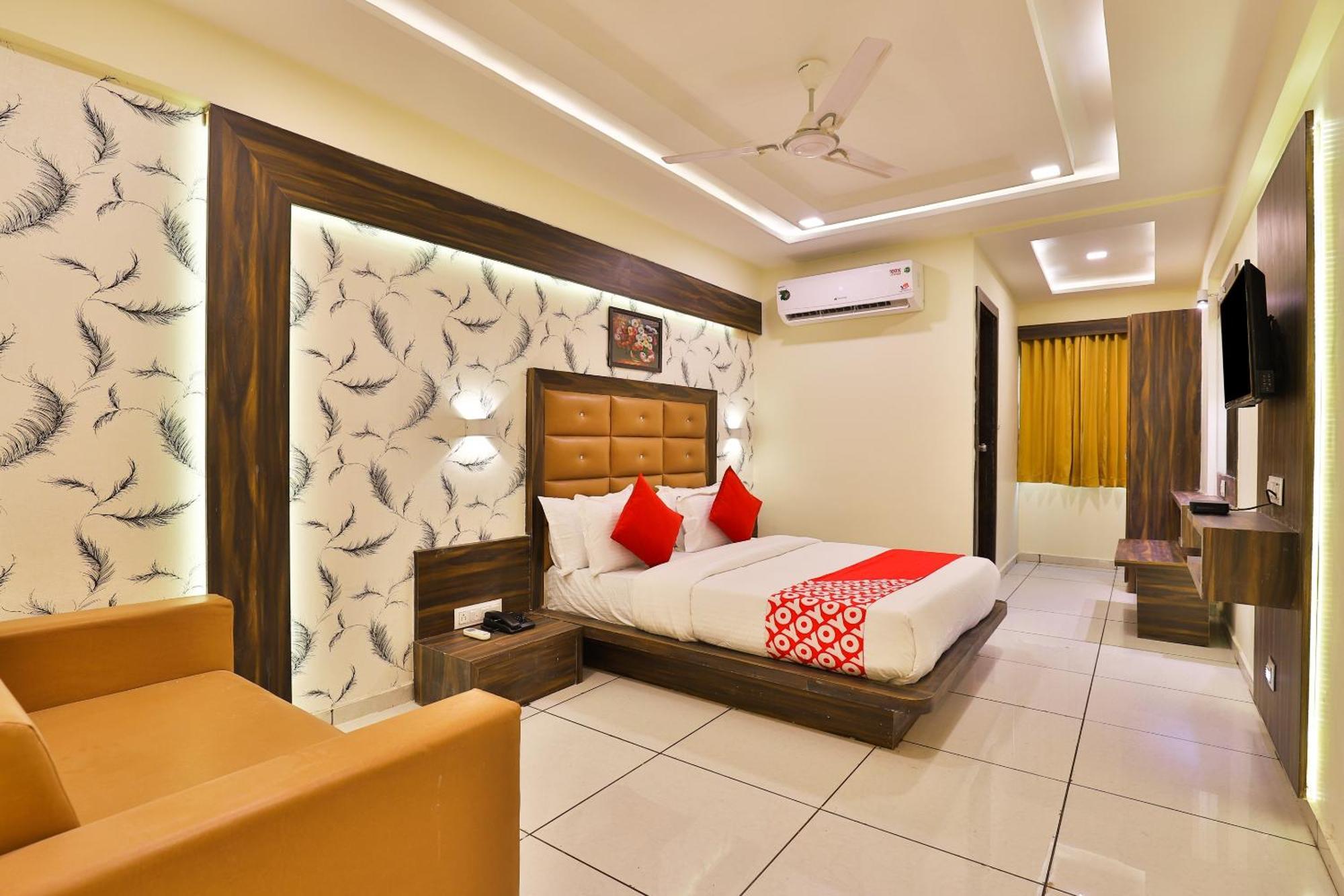 Hotel O Silver Palace Watuwa 外观 照片